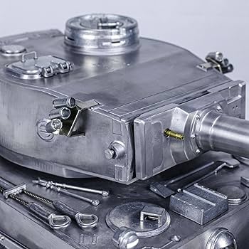 RC戦車 DeAgostini製完成品。 アミュージングホビー 1/35 ARL44 をラジコン化してみた(その1
